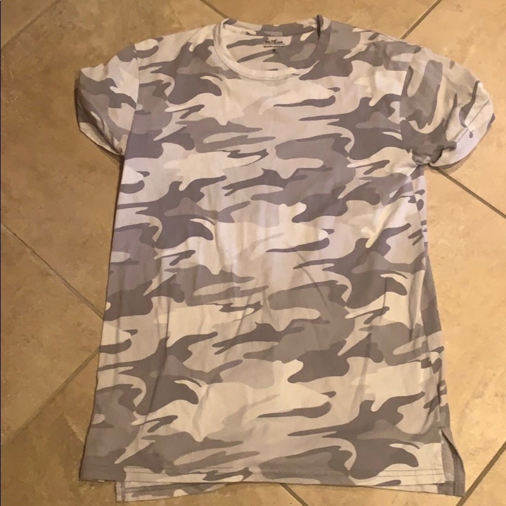 Hollister grey camo long t-shirt